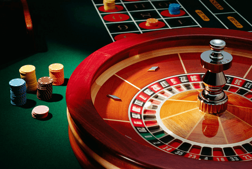 Roulette En Argent Réel Jouant En Ligne